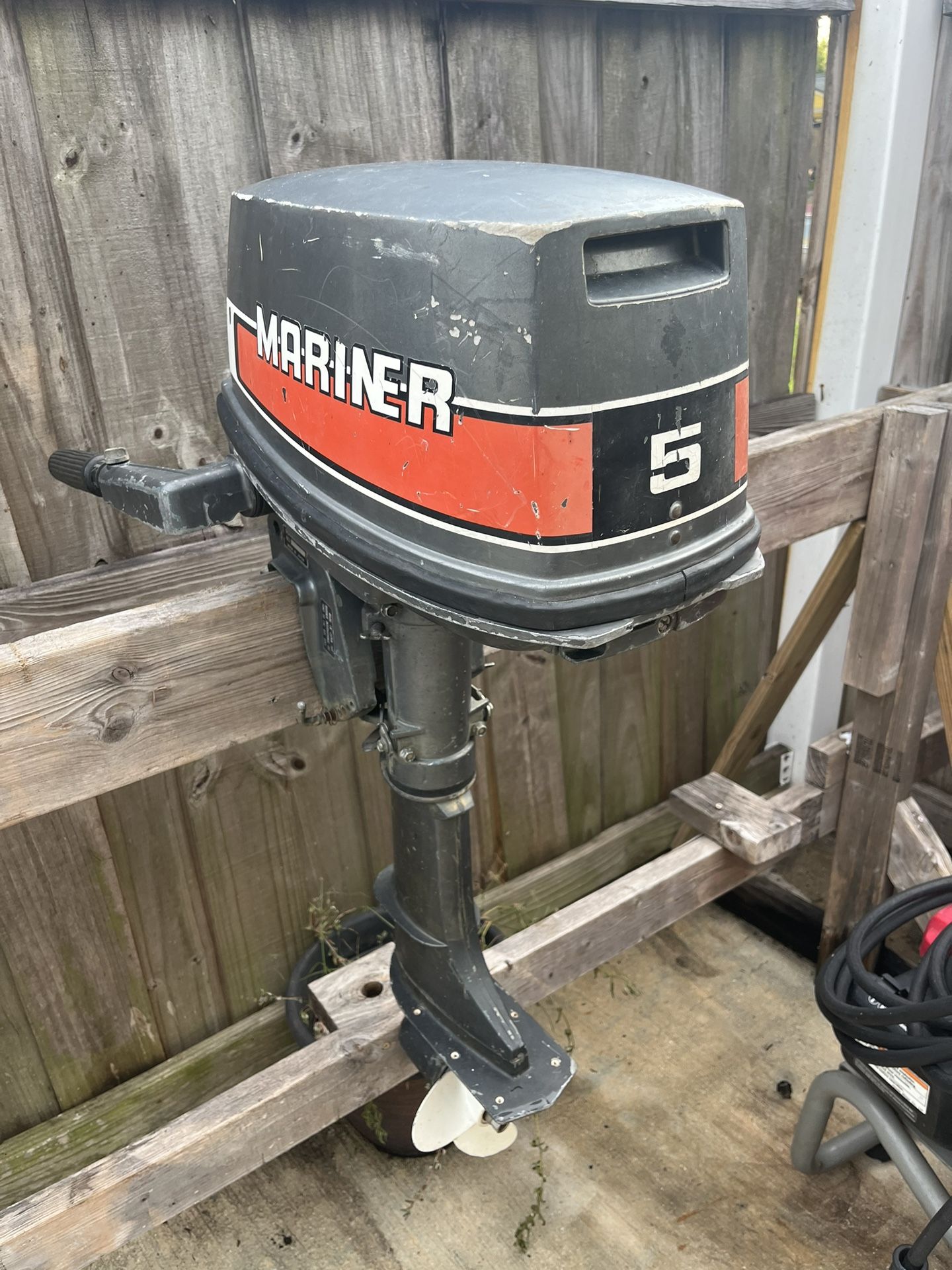 Yamaha/mariner 5hp Outboard