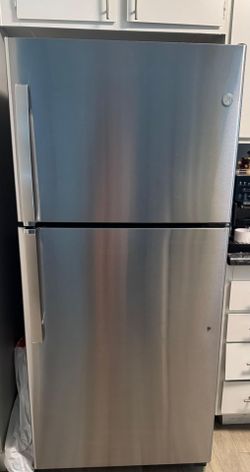 GE Fridge