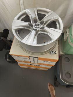 New 2021 Rav 4 Rims 17” ObO