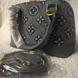 Casual Chic Small Denim Crossbody Bag