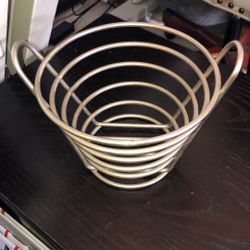Heavy Gauge Metal Basket (XH)