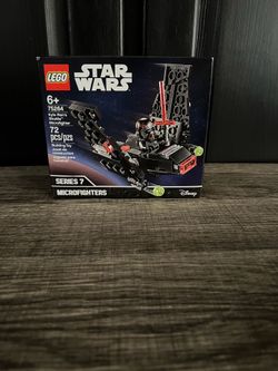 Lego 75264 Kylo Ren’s Shuttle Star Wars
