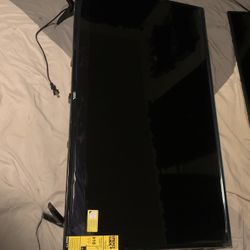 Onn. Roku Smart Tv  40”