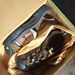 Keen Hiking Outdoors Activewear Shoe