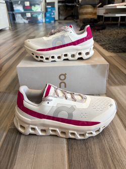 Women's On Cloudmonster Running Shoes - Ivory Grenadine - Size 9.5
