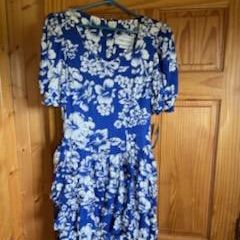 Vintage 80's Nwt Deadstock Tropical Hawaiian  Floral Print Blue White Puffer Sleeves Knee Length Fitted Bodice Tiered Skirt Vtg Sz 10 / Runs Small