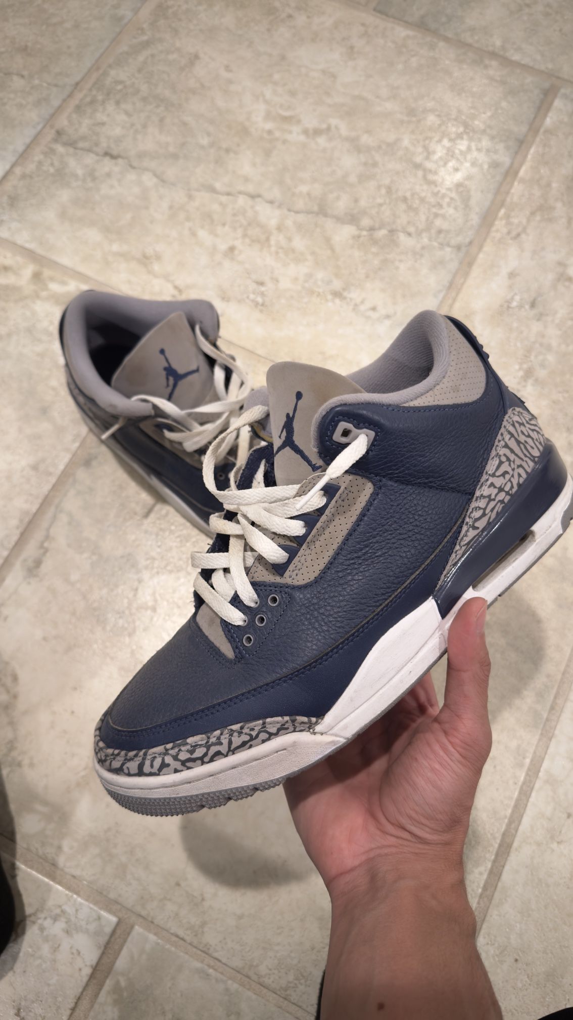 Jordan 3 Georgetown