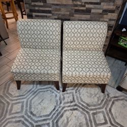 2 Living Room Chairs