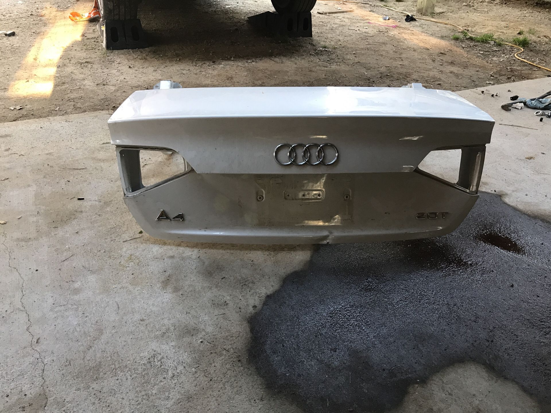 2010 Audi A4 trunk small dent