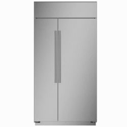 🔥 GE Monogram 42” Built-In Refrigerator/Freezer – Model ZISS420NNKSS (Brand New)