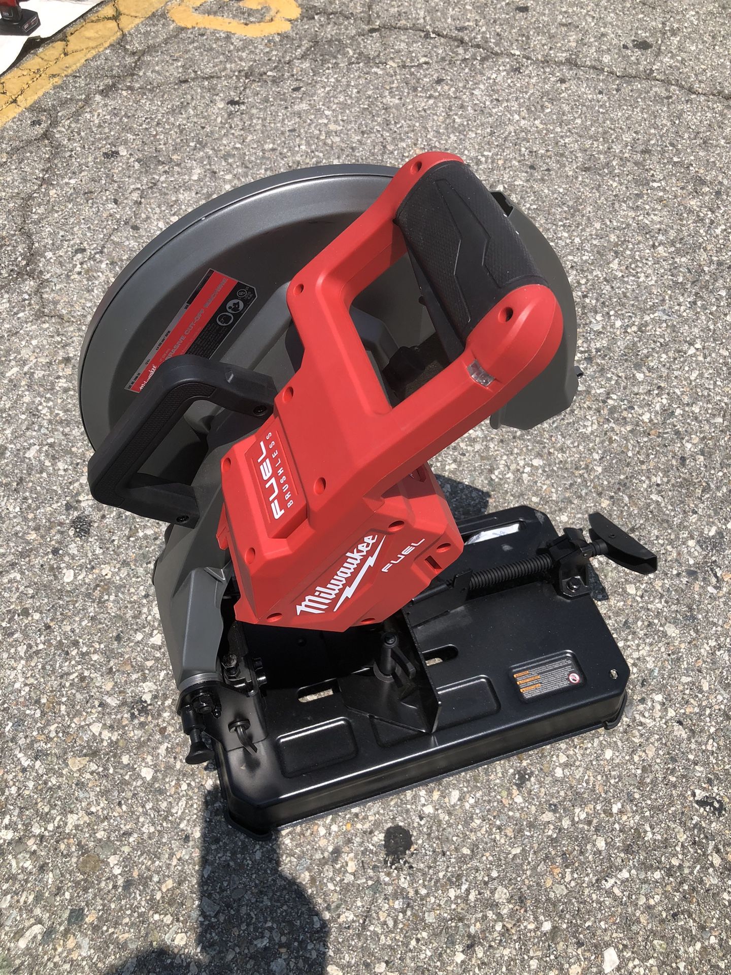 Milwaukee M18 FUEL 18-Volt Lithium-Ion Brushless Cordless 14 in. Abrasive Cut-Off Saw (Tool-Only)
