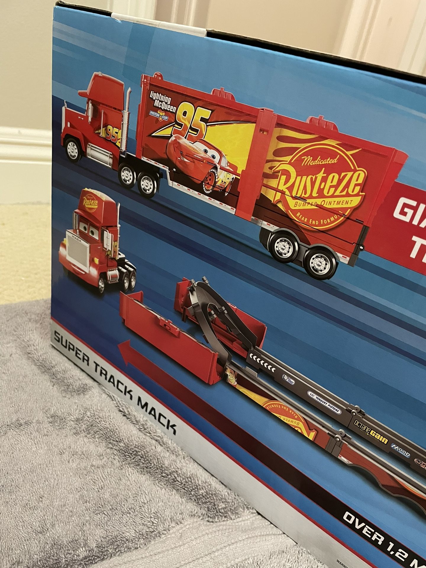 Disney Pixar Cars Super Track Mack in Transforming Truck
