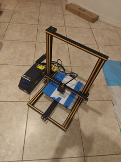 Creality CR-10 300 3D Printer