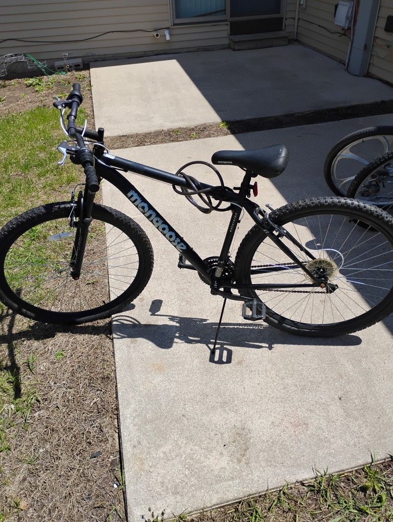 Mongoose Mountain Bike