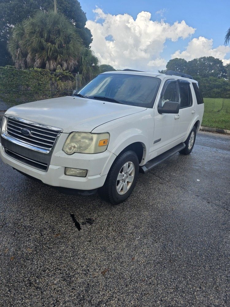 2008 Ford Explorer