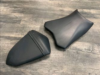 OEM 2018 Kawasaki Ninja Seats – Driver & Passenger