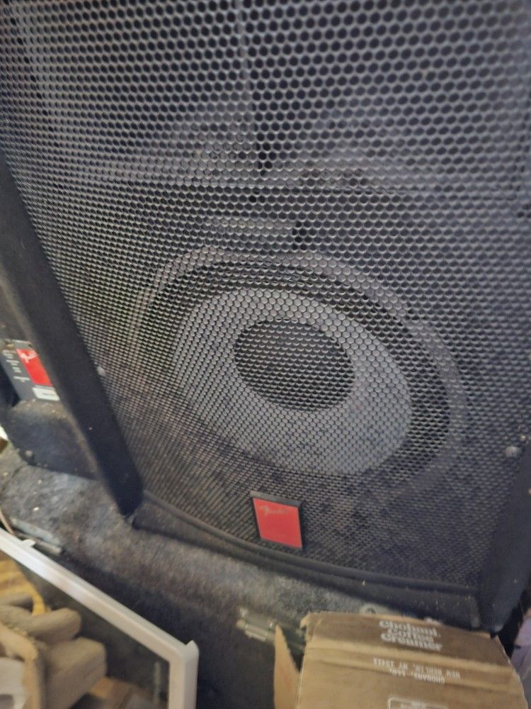 Fender Sound Equipment