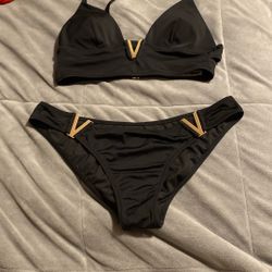 Victoria’s Secret Black Bikini Top/Bottom Sizes/Medium