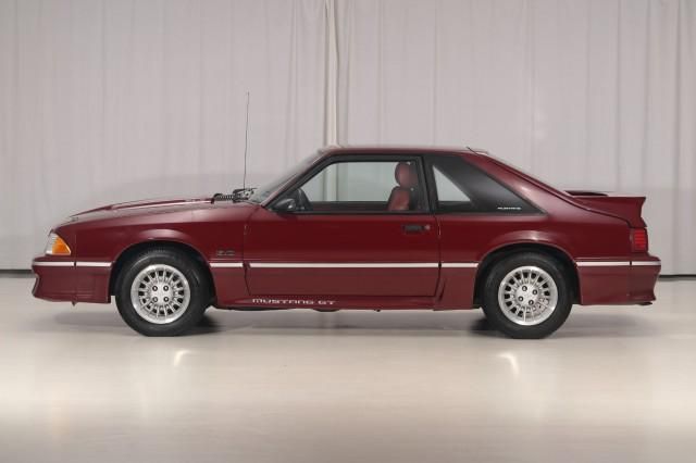 1989 Ford Mustang