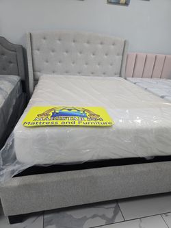 Queen Sizes Bed