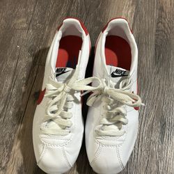 Women’s Nike Cortez Sneakers 