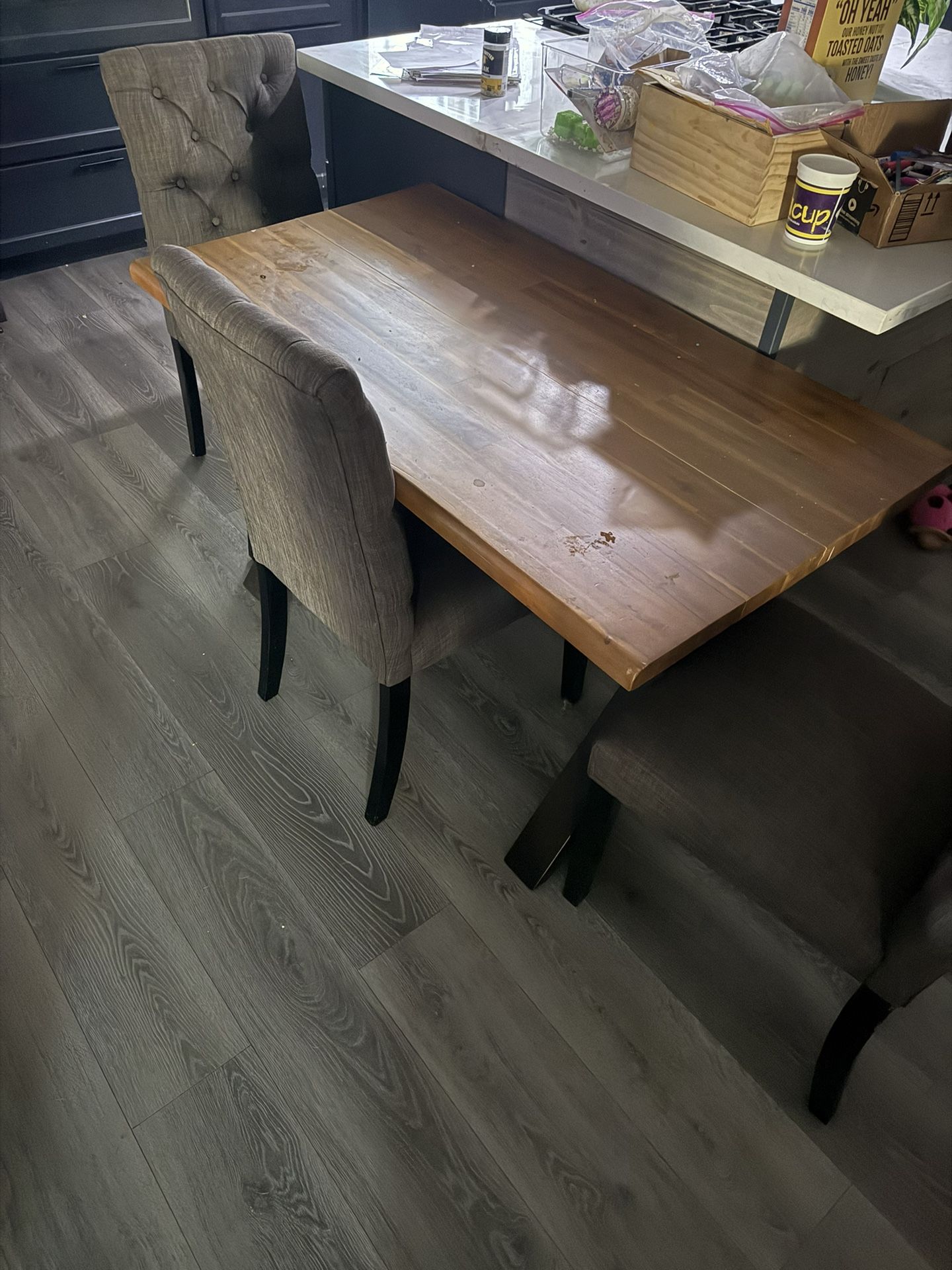 Table With 4 Chairs ($80)