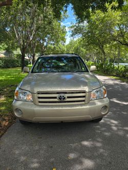 2004 Toyota Highlander Limited