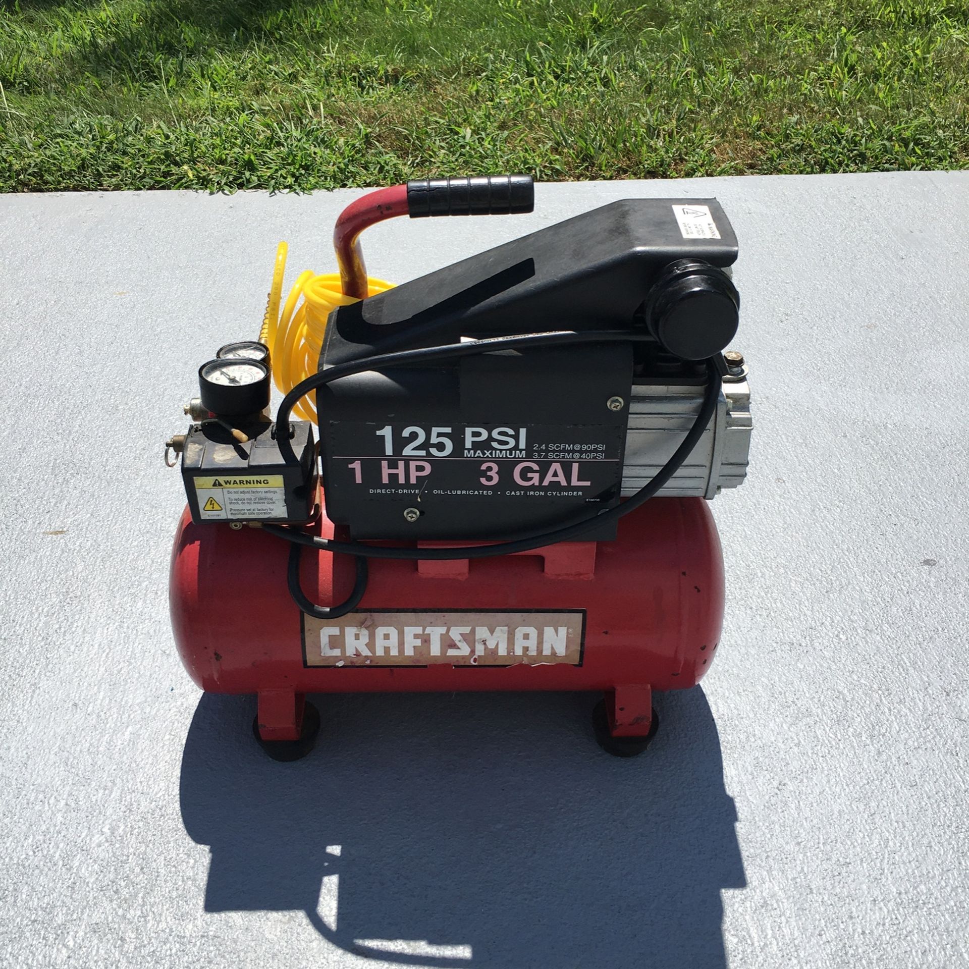 CRAFTSMAN 125 PSI 1-HP 3-GALLON AIR Compressor Direct Dr. OIL Lubricated Cast Iron Cycinder Works & Runs Great 👍