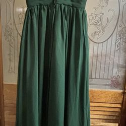 Bridesmaid  dress emerald green dress’ brand new size XL