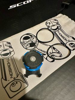 Quad Lock for stem