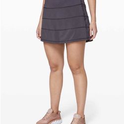 EUC lululemon Pace Rival Mid-Rise Skirt/Skort, sz 12 - Navy