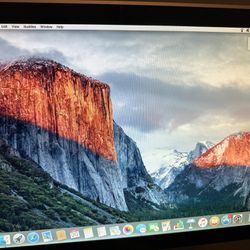 Pristine Older Imac, El Capitan Ios. Beautiful Screen No Dents Or Scratches Works Great And Guest Mode. Locked Admin Account.