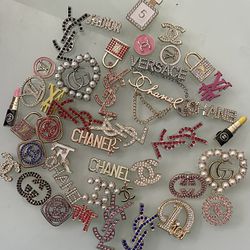 100 Pcs Designer Rhinestone Shoe Charms For 50$ for Sale in Decatur, GA -  OfferUp