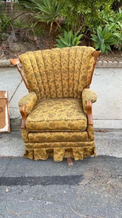 FREE Vintage 50s  swivel rocking chair