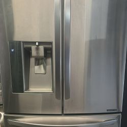 GE French Door Refrigerator 