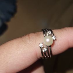 Pearl Rings 