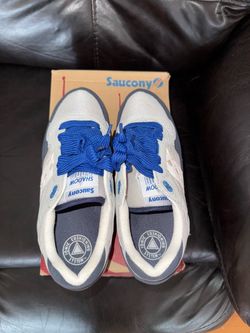 Used saucony men’s shoes size 9.5