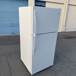 White Apartment Size Refrigerator Works Great Clean Ready To use