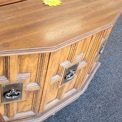 Entry Way Table 