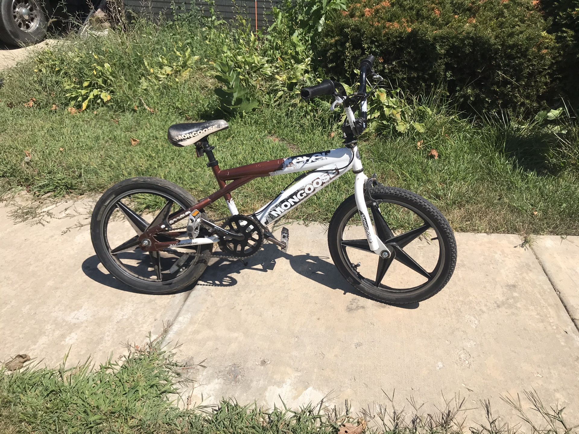 Mongoose bmx bike