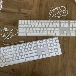 Apple Keyboard