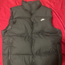 Men’s Nike Puffer Vest