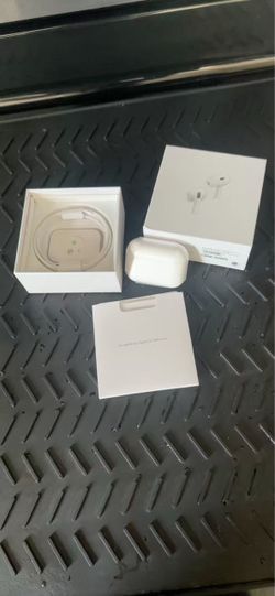 Apple AirPods Pro with Charging Case