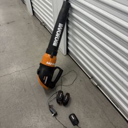 Worxs 20V  Leaf Blower