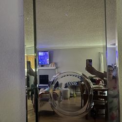 Mirrors (2) , tables (2) 