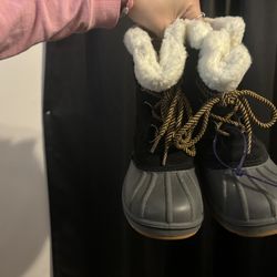 kids snow boots