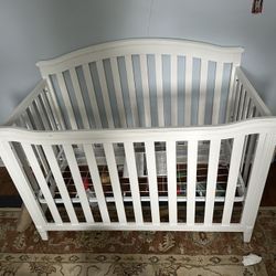 Convertible Crib