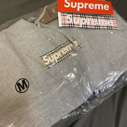 Supreme Burberry Box Logo Hoodie Size M