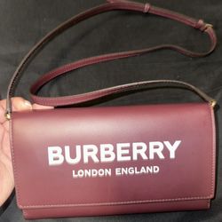 B*urberry Purse