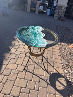 Ocean wave coastal dinette table